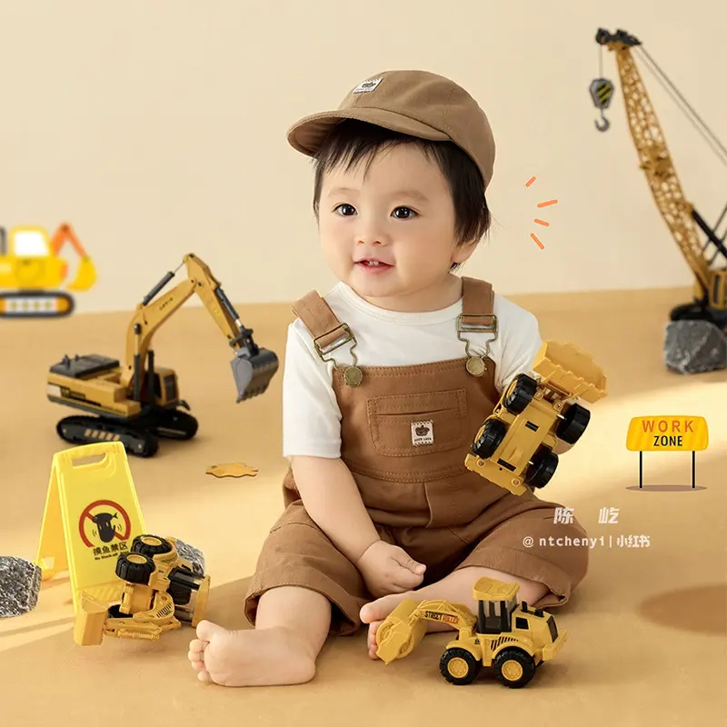 Engineering Vehicle Set (3-6M) - Baby Photography Props - Image 3